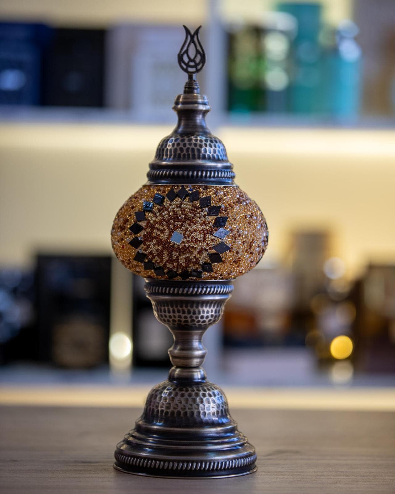 Masa Lambası No6